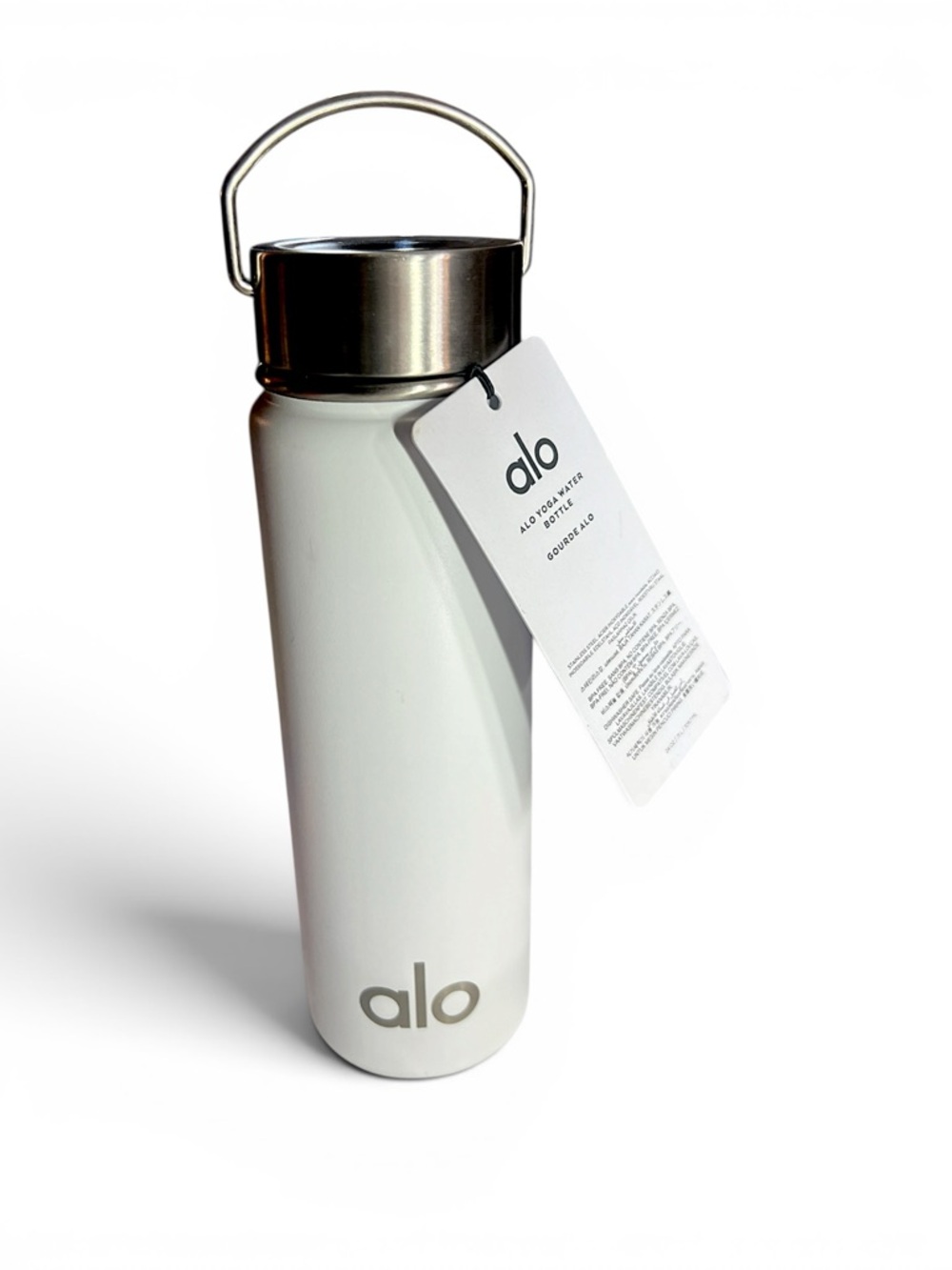 ALO Yoga Aluminum Water Bottle with Carry Handle 24oz
